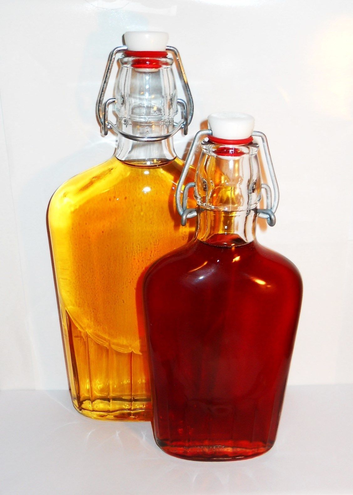 WHISKEY FLASKS BORMIOLI ROCCO PRESENTATION QUALITY 8.5 oz FLIP TOP POCKET FLASK - Image 4