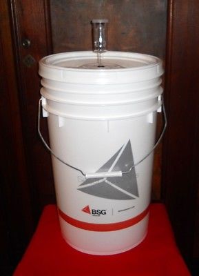 Brewing And Winemaking 6.5 Gallon Fermenting Bucket With Grommeted Lid Beer Wine 