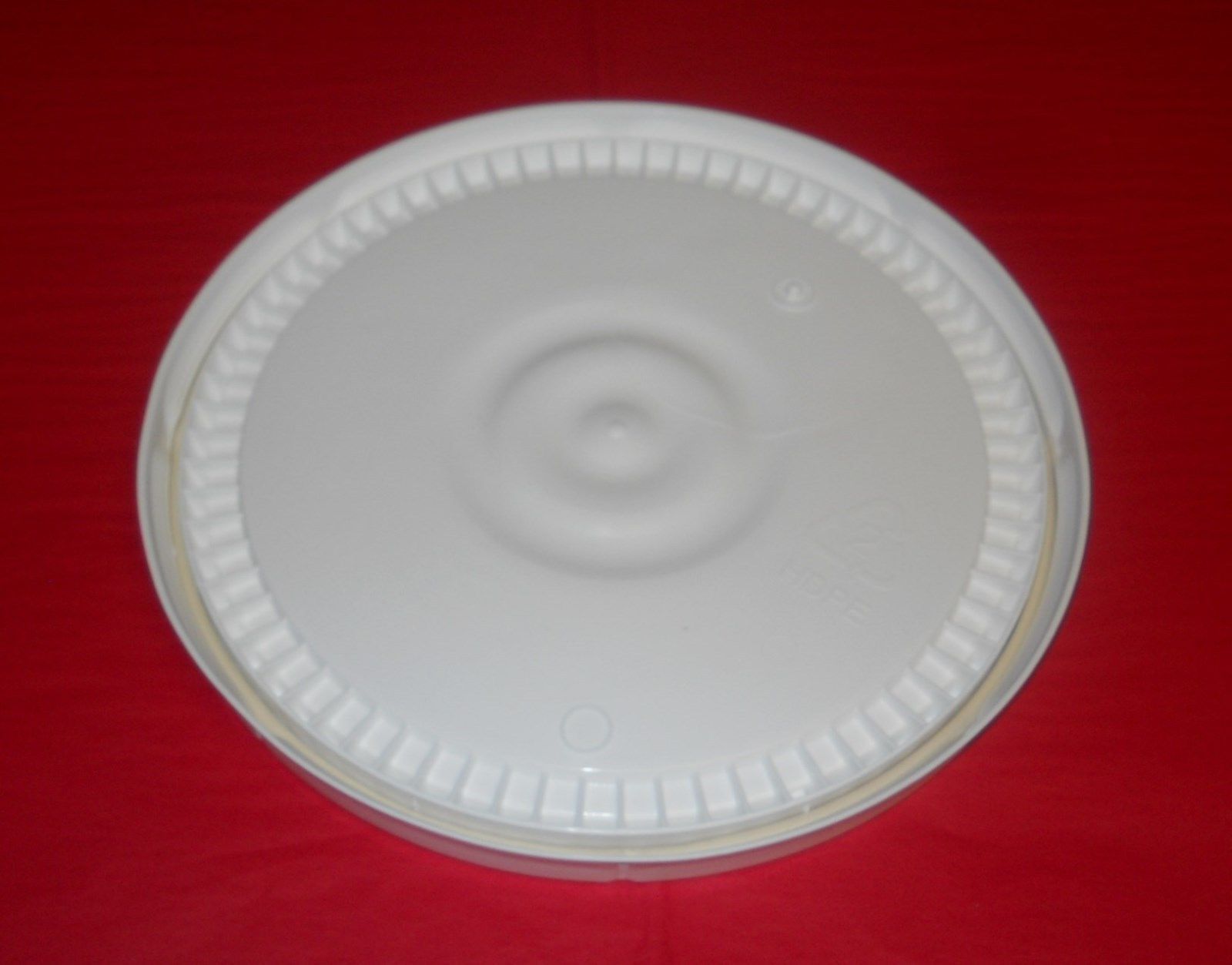 BUCKET LID DRILLED & GROMMETED WITH AIRLOCK FITS MOST 5, 6, & 6.5 GAL FERMENTERS - Image 8
