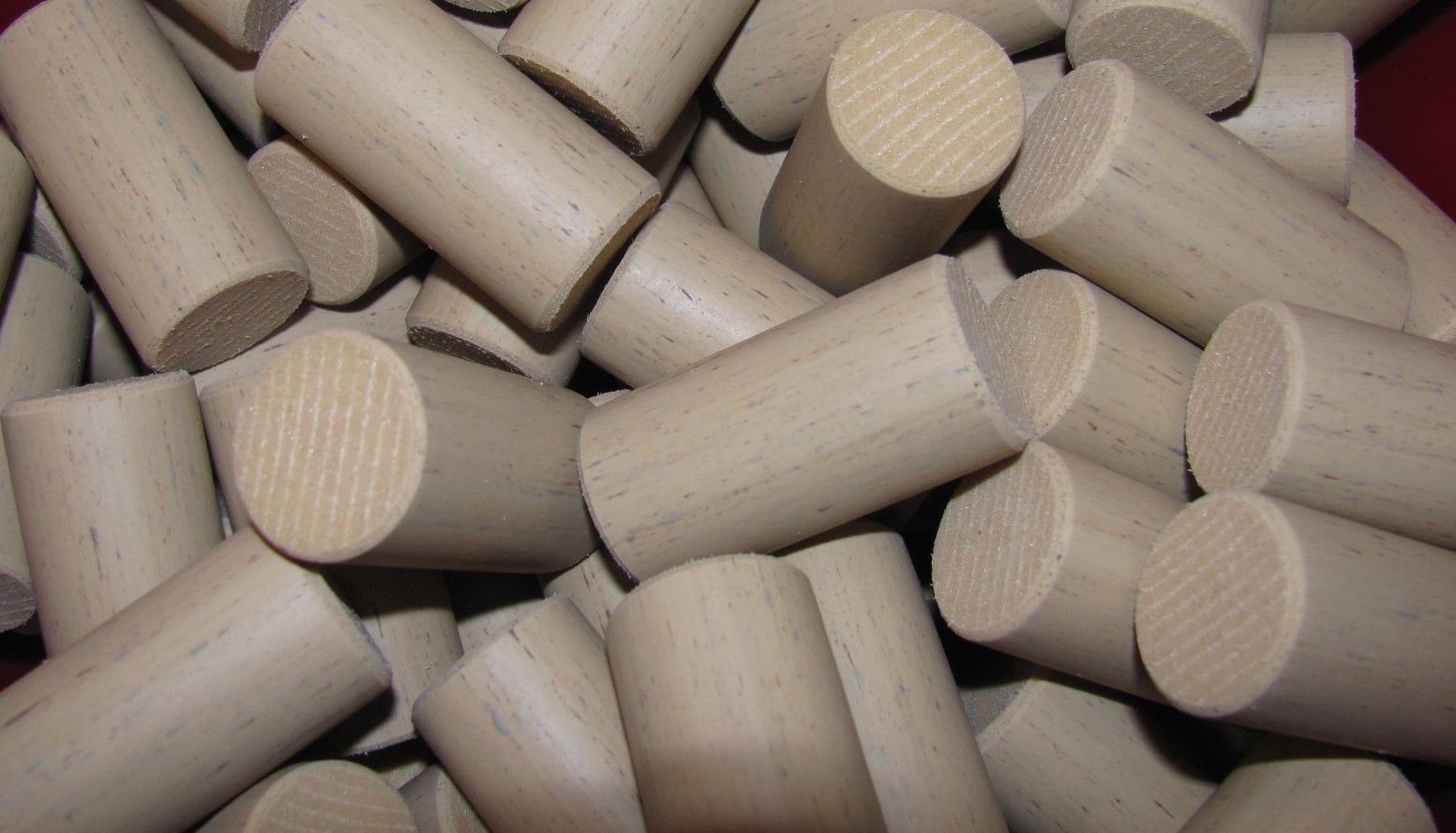 30PK #9 NOMACORC SELECT 900 SYNTHETIC WINE CORKS 1-3/4″ 22.5mmX44mm Champfered with Plain Wood Grain Finish from Vinventions - Image 6