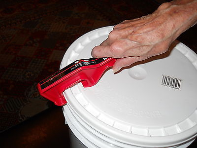 BUCKET OPENER LID LIFTER TOOL REMOVES LIDS on 3,5,6, 6.5 GALLON PLASTIC BUCKETS WITHOUT DAMAGE - Image 10