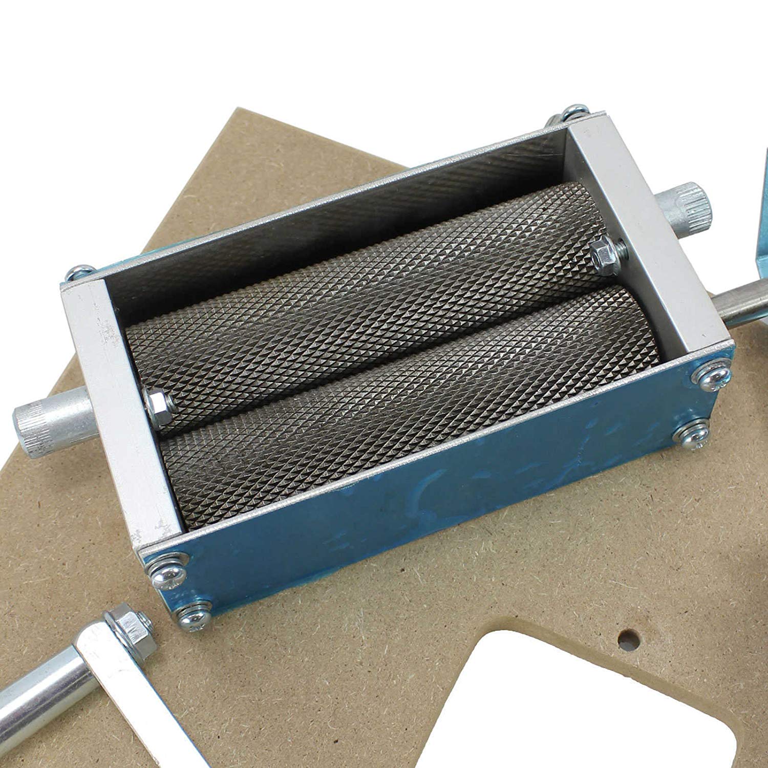 EVIL TWIN 2-ROLLER GRAIN MILL Barley and Grain Crusher from Vintage Shop - Image 5