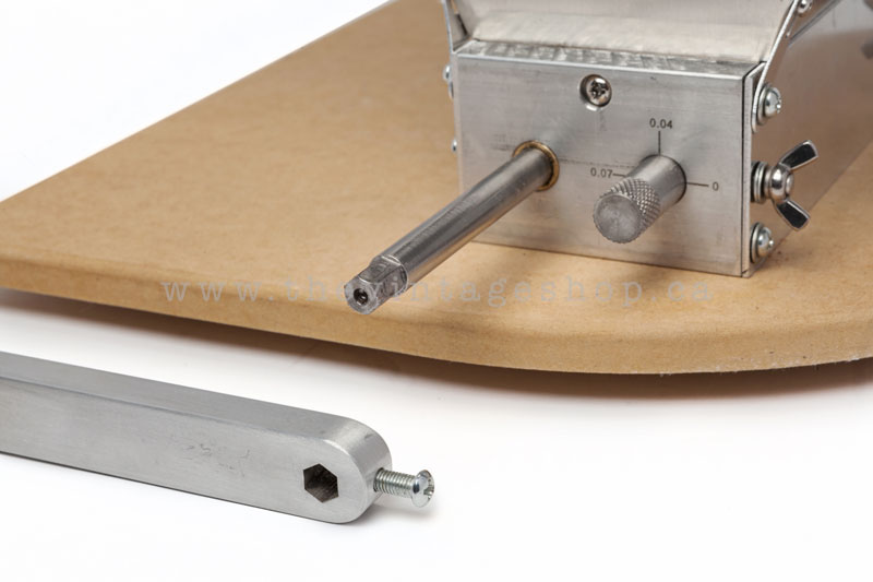 EVIL TWIN 2-ROLLER GRAIN MILL Barley and Grain Crusher from Vintage Shop - Image 14