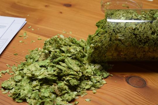 Centennial Leaf Hops 1LB SUPER CASCADE Whole Leaf Hop Cones