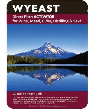 WY3068 Weihenstephan Weizen LIQUID YEAST Wyeast Activator for Wheat Beers
