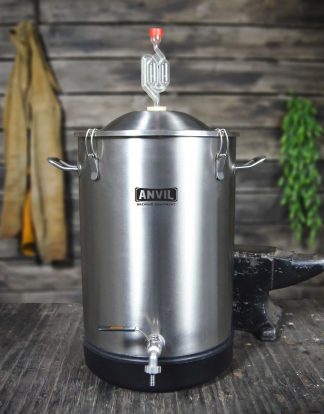 ANVIL CONICAL Stainless Steel Bucket Fermenter - 7.5 gallon