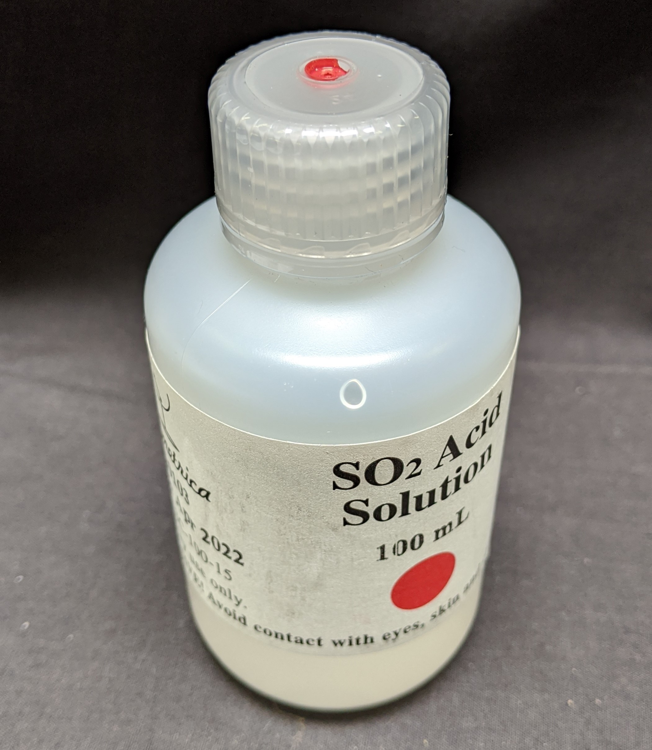 MT560D Vinmetrica SO2 Acid Reagent Solution 100 mL RED DOT for MT560 MT570 SC-100 and SC-300 Sulfite Assay pH TA Analyzer Kits - Image 3