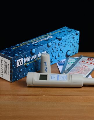 MILWAUKEE PH55 PRO pH TESTER Milwaukee Instruments Dual Level LCD Ph Test / Thermometer EZZZ6879