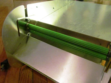 ELECTRIC PEA SHELLER SR Old School Lee MFG with Aluminum Body (Seasonal Preorder) - Image 3